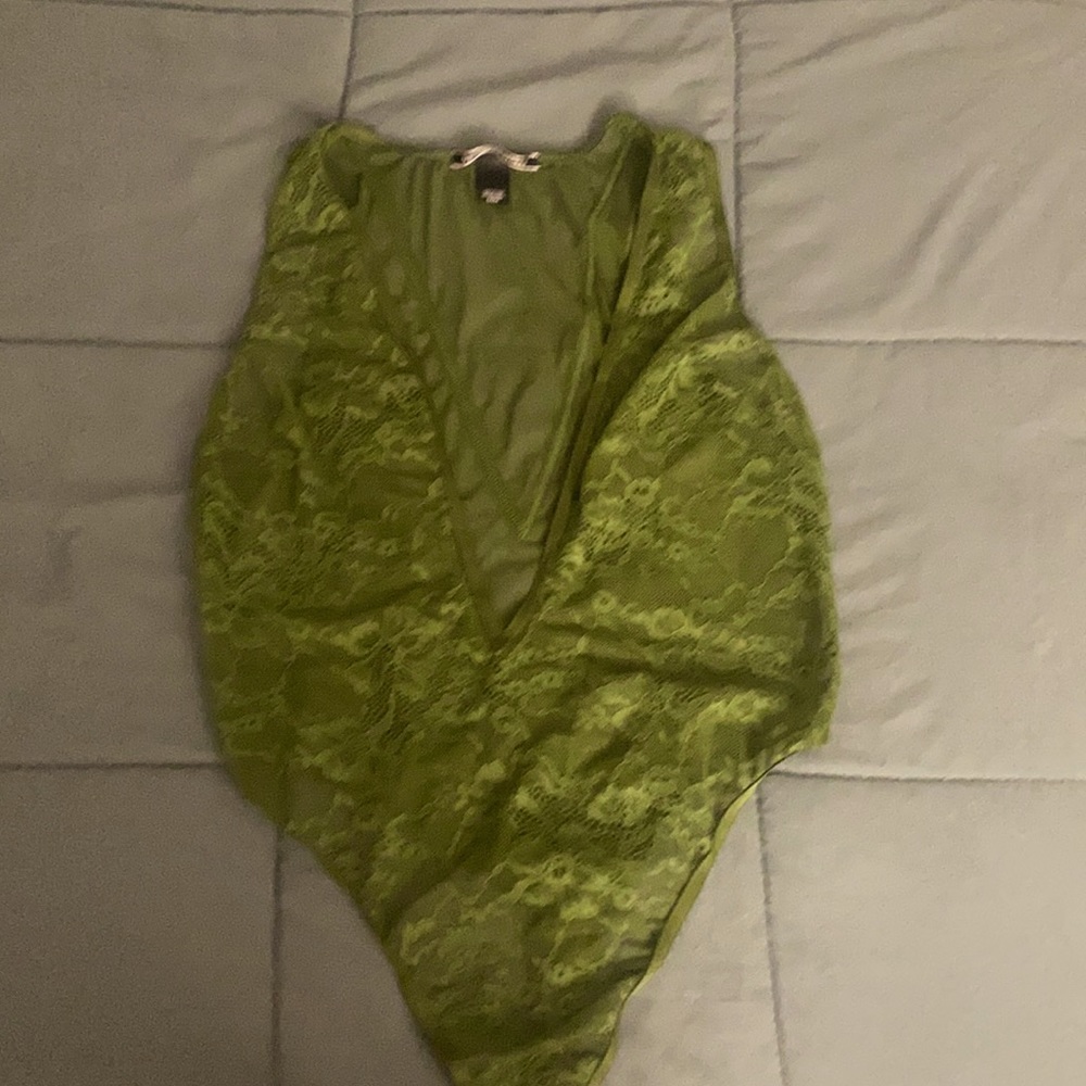Víctor Secret top. Dark Green. M